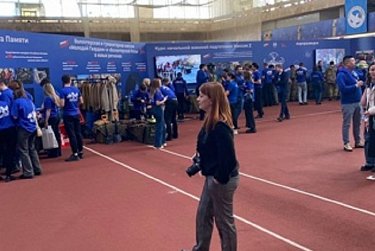 Представители Молодежного парламента на съезде «Молодой гвардии»